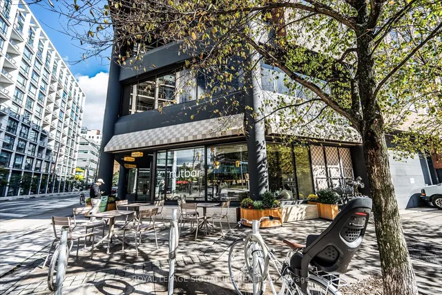 Additional image 28 of 23 Brant St Unit 305