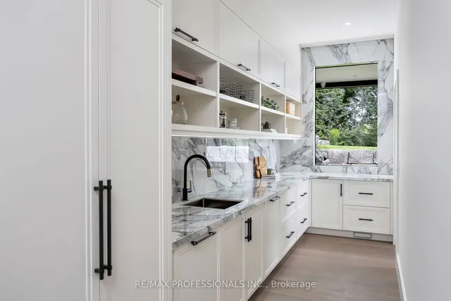 Additional image 14 of 15 Edenbrook Hill