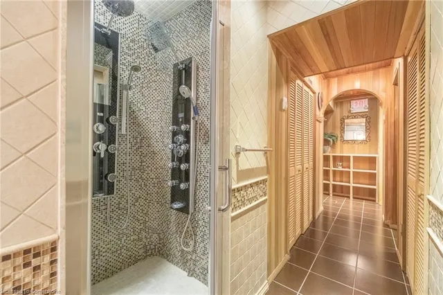 Additional image 30 of 11 Belmont Ave