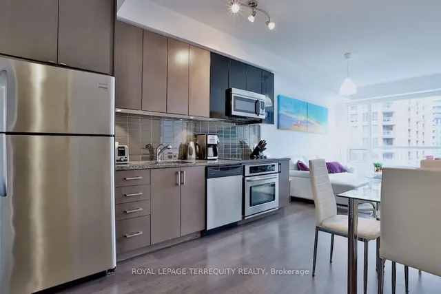 Additional image 6 of 98 Lillian St Unit 210