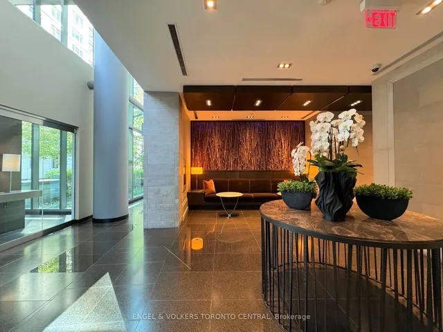 Additional image 27 of 77 Charles St Unit 802