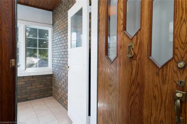 Additional image 31 of 34 Park St