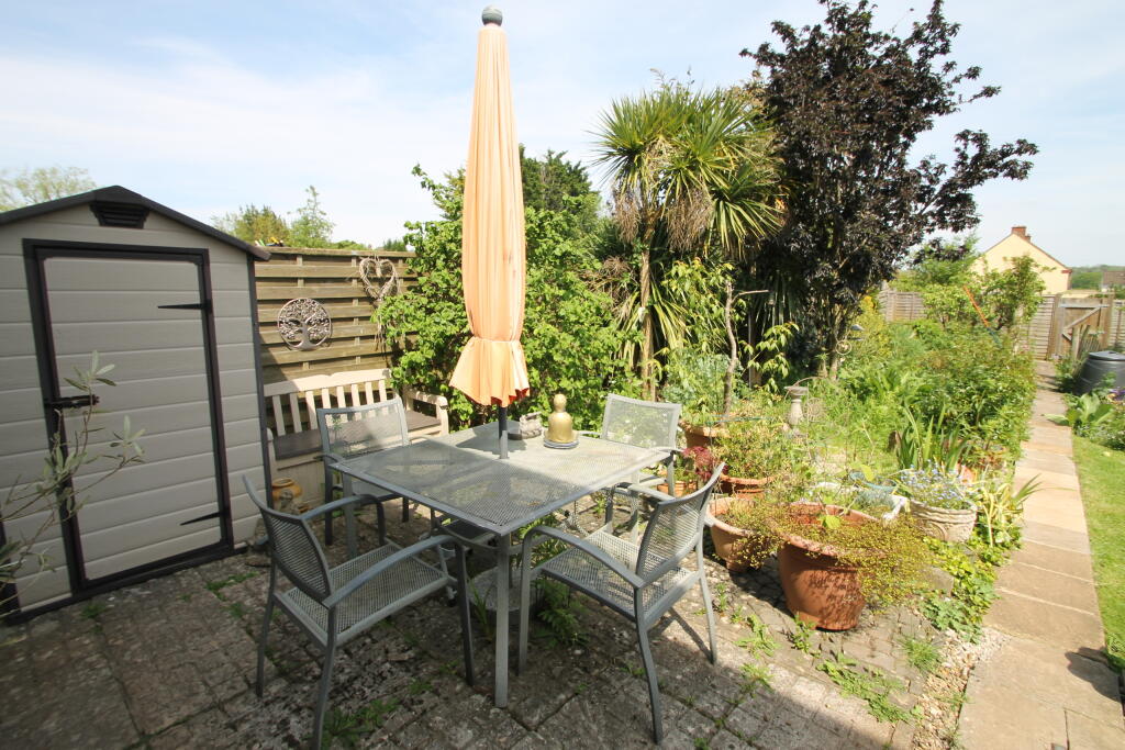 Additional image 15 of Wells