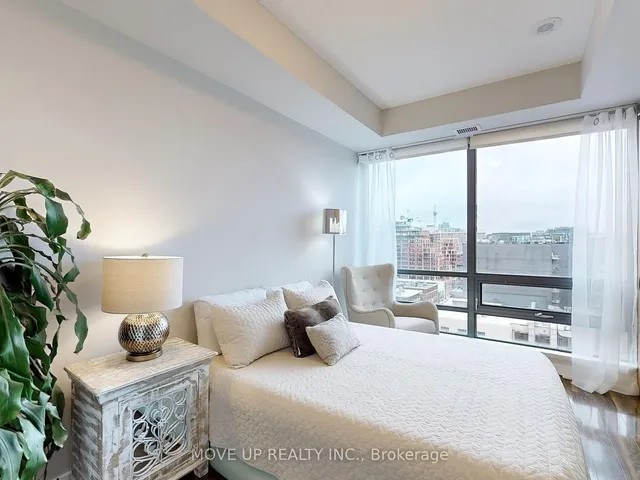 Additional image 16 of 438 King St Unit 1406