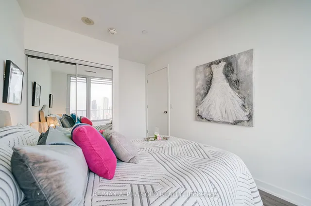 Additional image 28 of 18 Maitland Terr Unit 2209