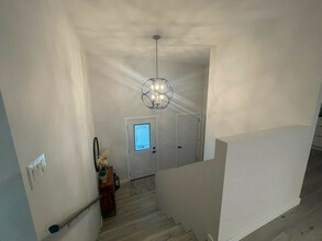 Additional image 5 of 75 Cresview Lane