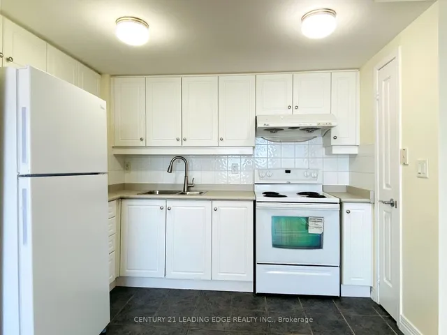Additional image 8 of 90 SCOTTFIELD Dr Unit 306