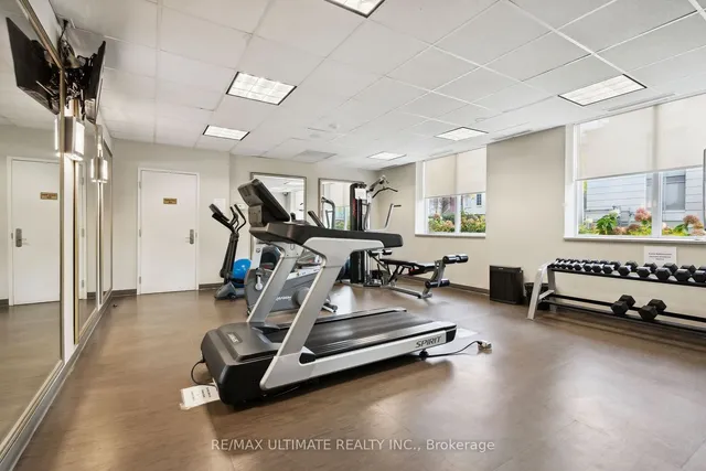 Additional image 17 of 2 Clairtrell Rd Unit #1008