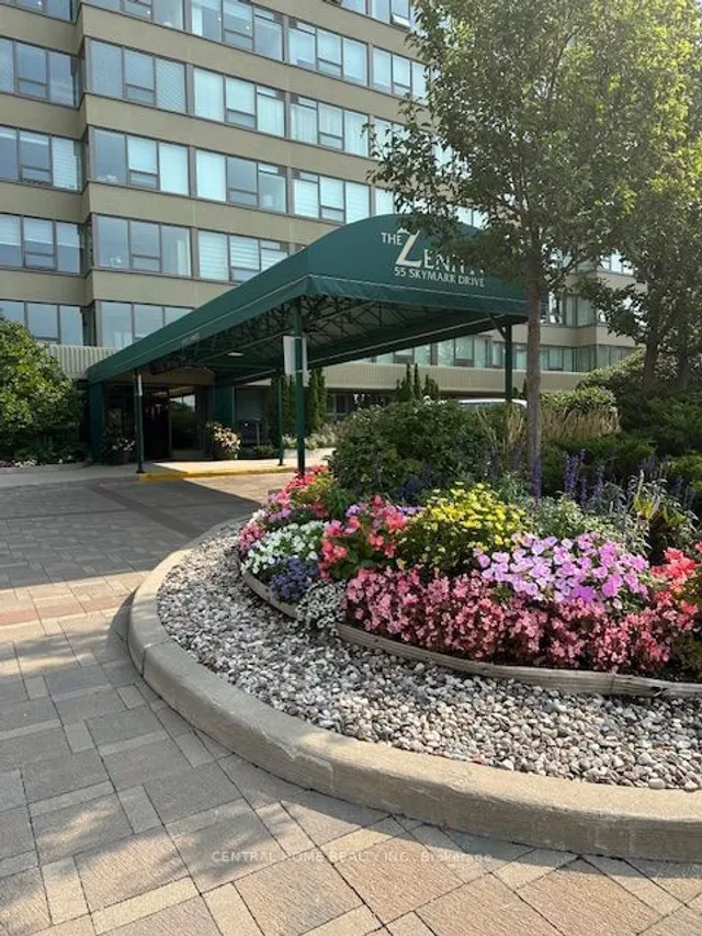 Additional image 17 of 55 Skymark Dr Unit 605