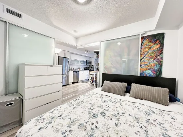 Additional image 19 of 28 Ted Rogers Way Unit 808