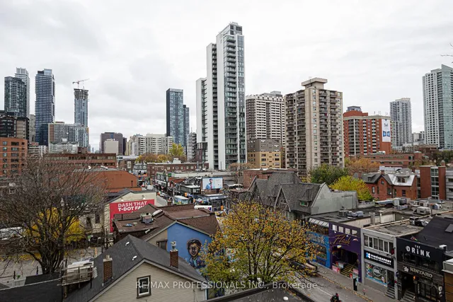 Additional image 22 of 70 Alexander St Unit 1007