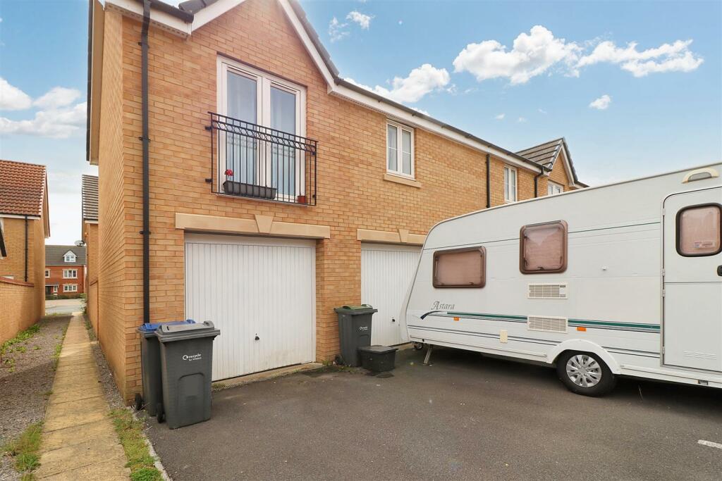 Additional image 17 of Hutton Close, Paxcroft Mead