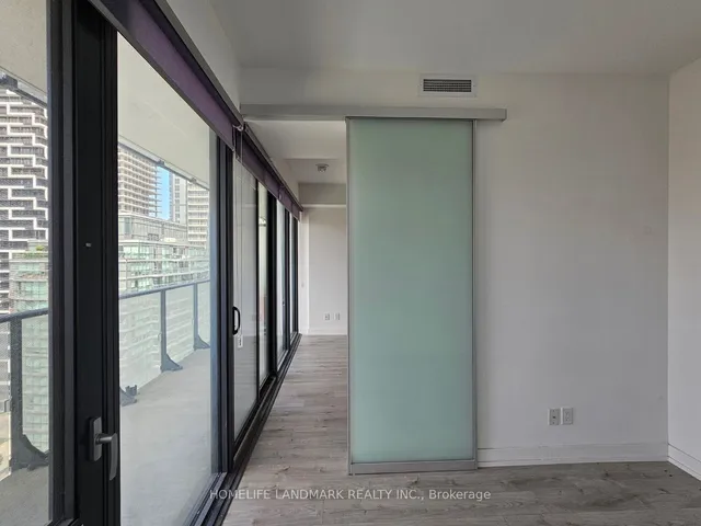 Additional image 8 of 161 Roehampton Ave Unit 1502