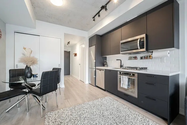 Additional image 15 of 55 Ontario St Unit 401