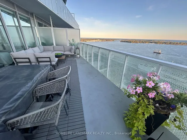 Additional image 18 of 15 Queens Quay Unit 2304