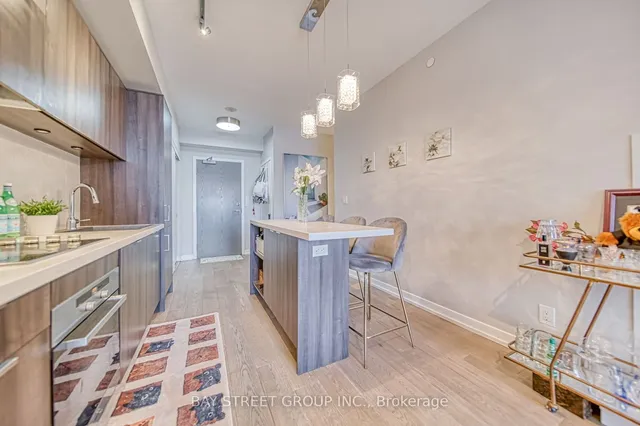 Additional image 10 of 21 Widmer St Unit 704