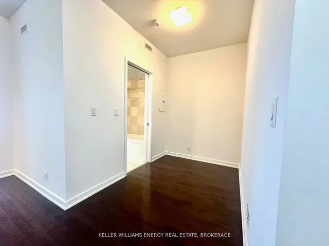 Additional image 22 of 12 York St Unit 1409