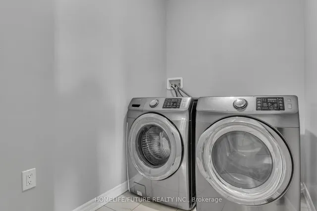 Additional image 24 of 29 Blue Oak St