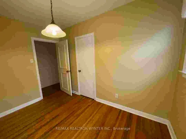 Additional image 14 of 16 Guiness Ave