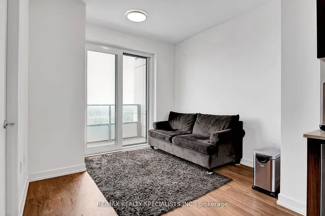 Additional image 16 of 15 Wellington St Unit 2804