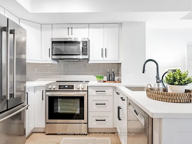 Additional image 3 of 75 Dalhousie St Unit 705