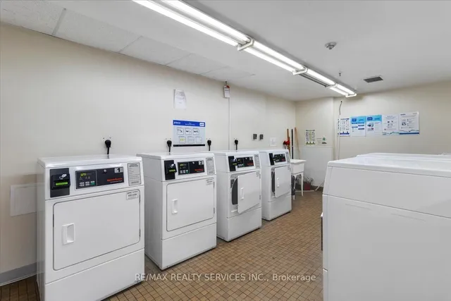 Additional image 20 of 3555 BATHURST St Unit 801