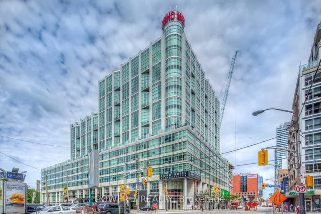 36 Blue Jays Way Unit 618