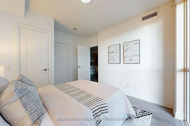 Additional image 20 of 110 Marine Parade Dr Unit 401