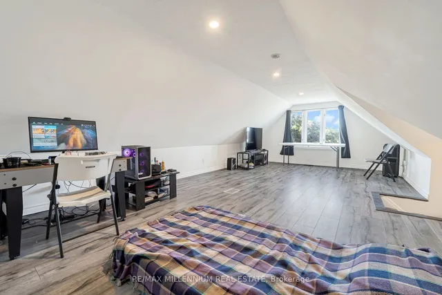 Additional image 8 of 285 BORDEN Ave