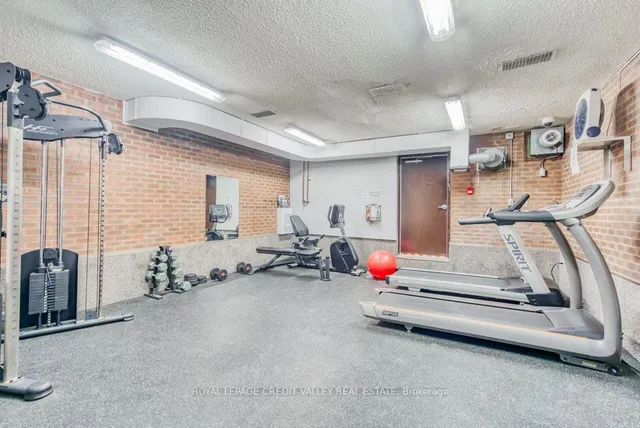 Additional image 21 of 81 Church St Unit 404