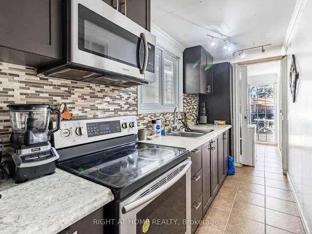 Additional image 25 of 97 29th St