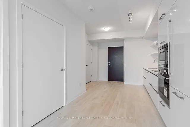 Additional image 11 of 2221 Yonge St Unit 5304