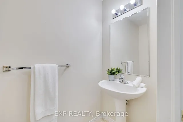 Additional image 9 of 931 Glasgow St Unit 24B