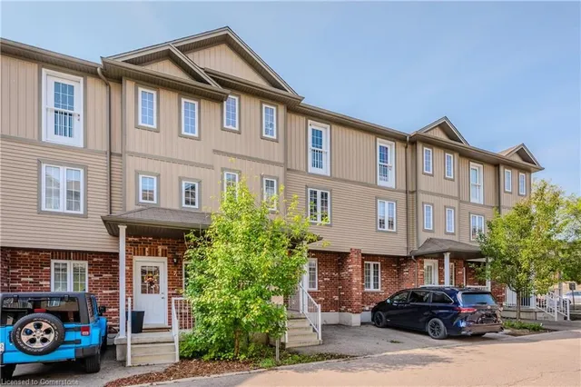 Additional image 3 of 55 Mooregate Cres Unit 8