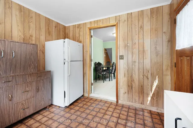 Additional image 11 of 250 Sterling Rd