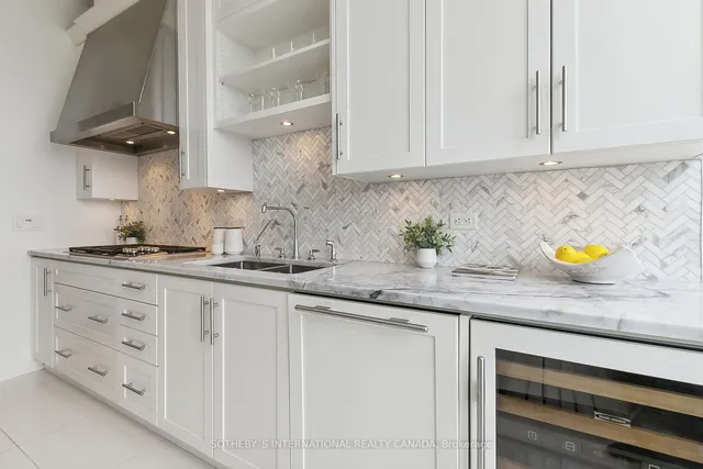 Additional image 25 of 183 Wellington St Unit 3802