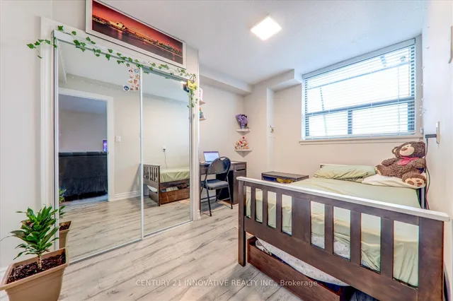 Additional image 18 of 100 Wingarden Crt Unit 1809