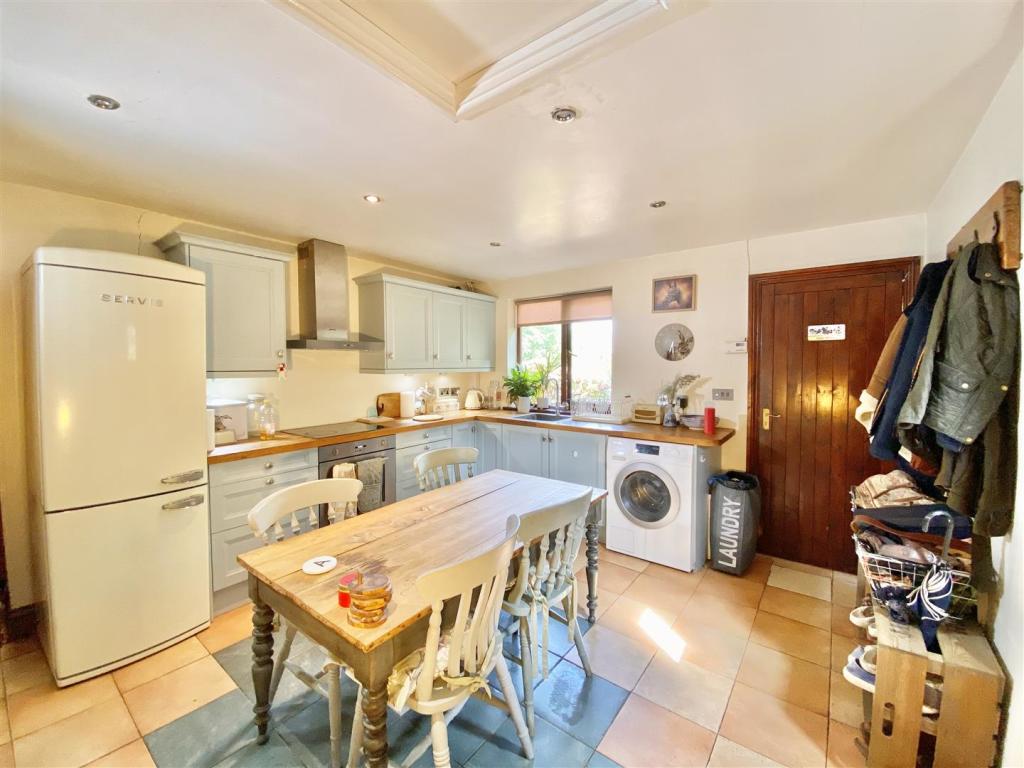 Additional image 25 of 8 Hisomley, Dilton Marsh, Westbury