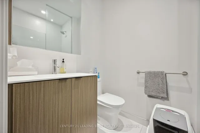 Additional image 23 of 20 Edward St Unit 2705