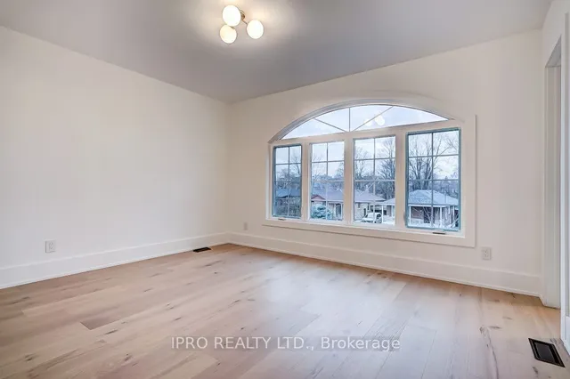 Additional image 24 of 73 Inniswood Dr