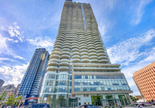 Additional image 3 of 805 Carling Ave