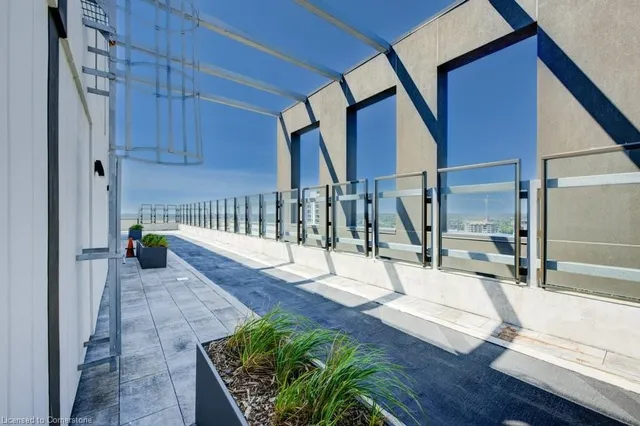 Additional image 32 of 55 Duke St Unit 322