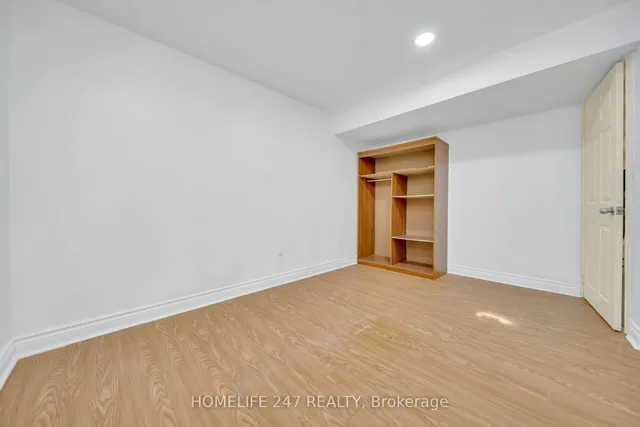 Additional image 29 of 86 Old Huron Crt