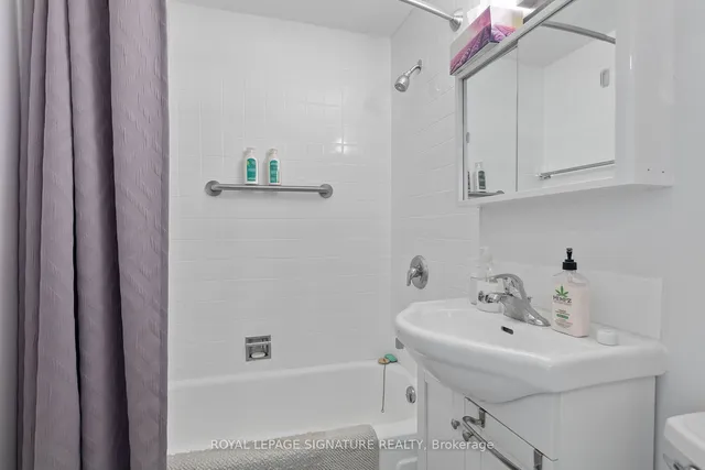 Additional image 24 of 581 Avenue Rd Unit 1104