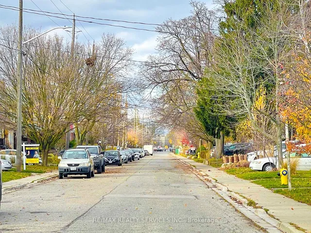 Additional image 23 of 36 Seventh St