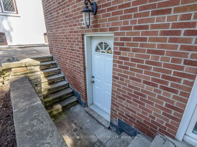 Additional image 30 of 62 Haliburton Ave