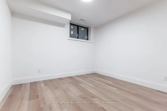 Additional image 31 of 604 Ridelle Ave