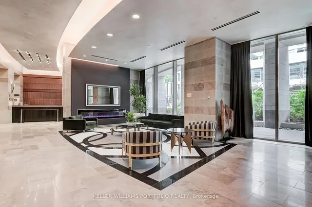 Additional image 2 of 2181 Yonge St Unit 709