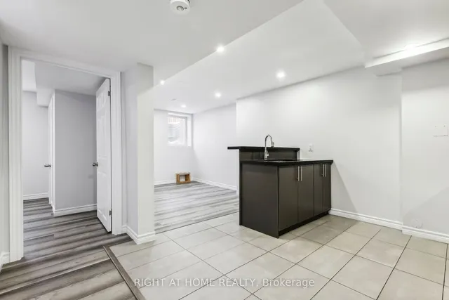 Additional image 32 of 47 Watermill St