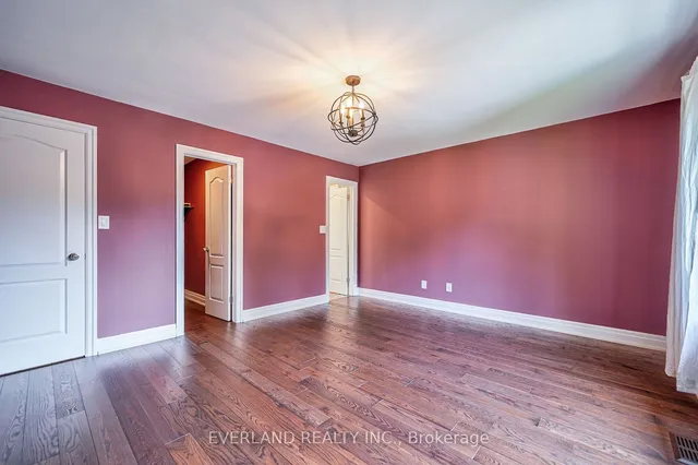 Additional image 32 of 6 Lailey Cres